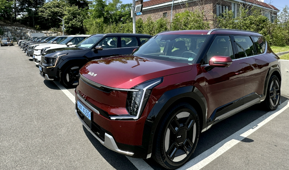 EV9