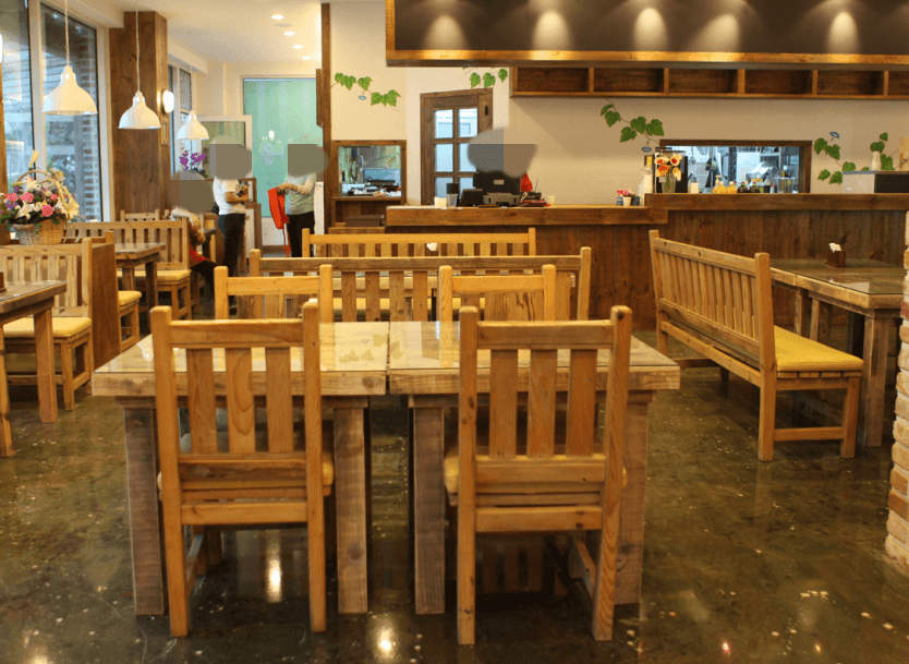 배다골테마파크-식당모습