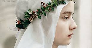 영화 [베일을 쓴 소녀] 자유를 빼앗긴 영혼의 처절한 외침