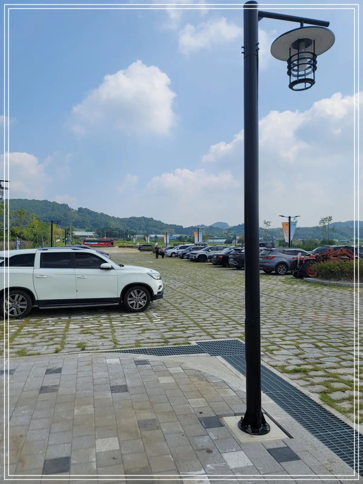 임진강-댑싸리정원-주차장뷰