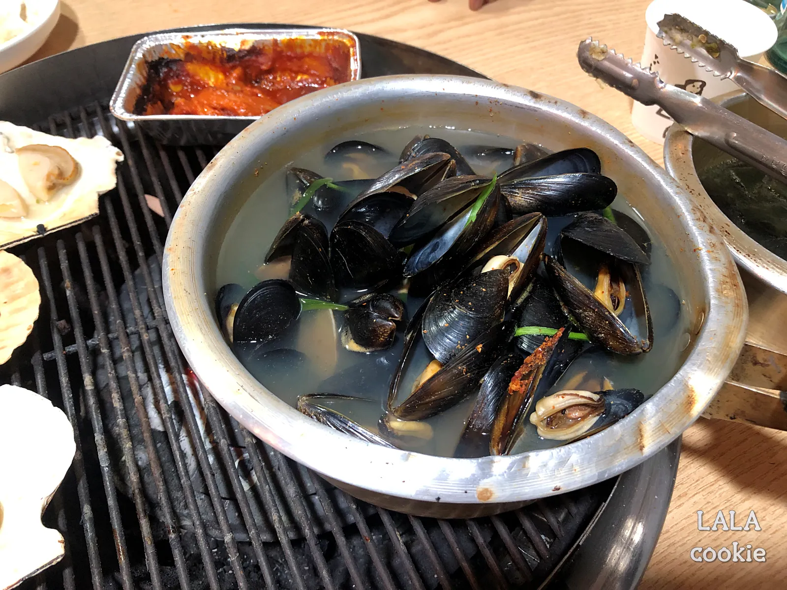 대구-달서구-상인동-조개구이-맛집-아싸가리비-조개탕-홍합과-맑은-국물