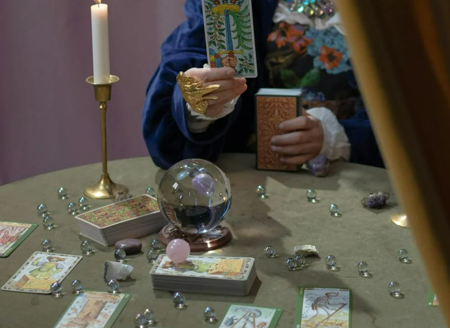 동방정사오늘의운세