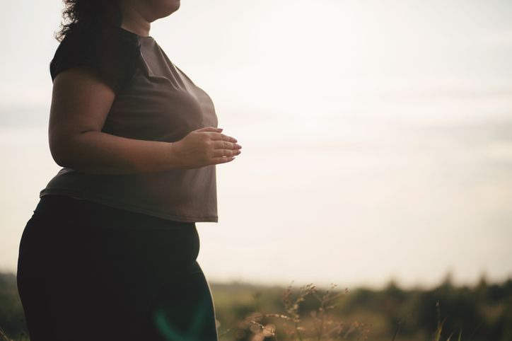 alt="조깅하는 여인"