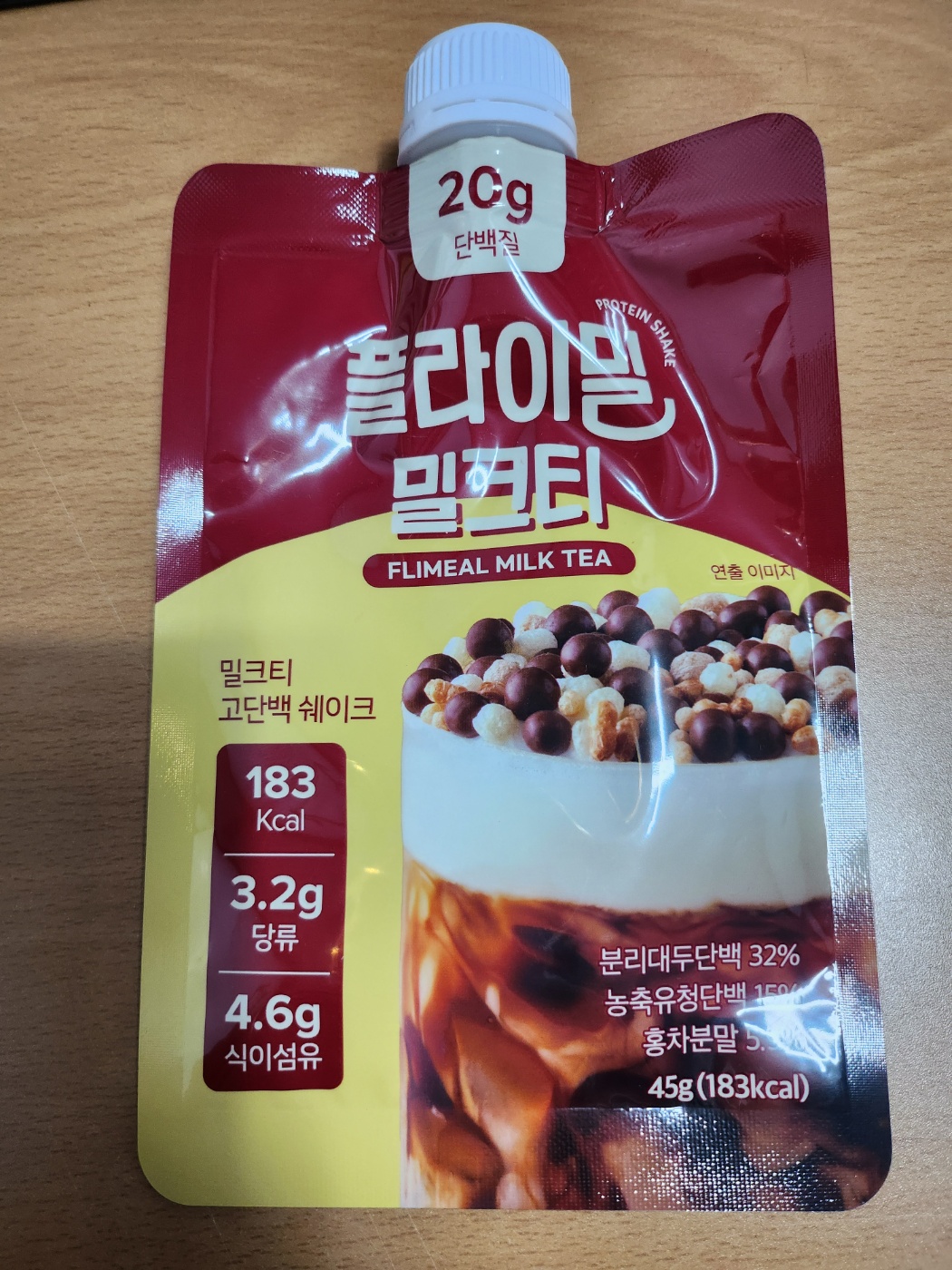 플라이밀-단백질-쉐이크-밀크티맛