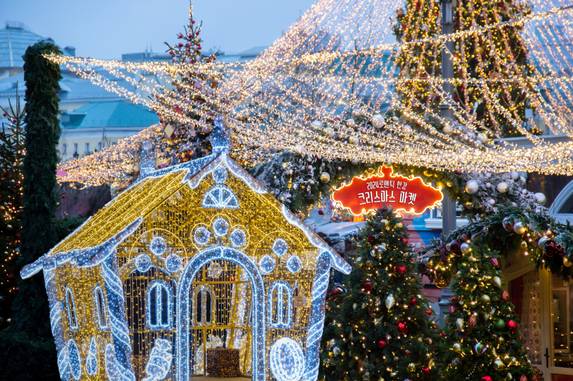 로맨틱 한강 크리스마스 마켓 풍경1