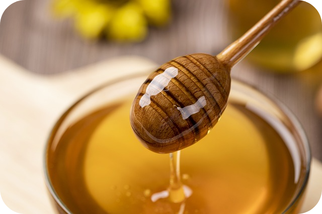 관절염, 불면증, 기침 가래 해소 꿀과 계피, 우유, 생강,