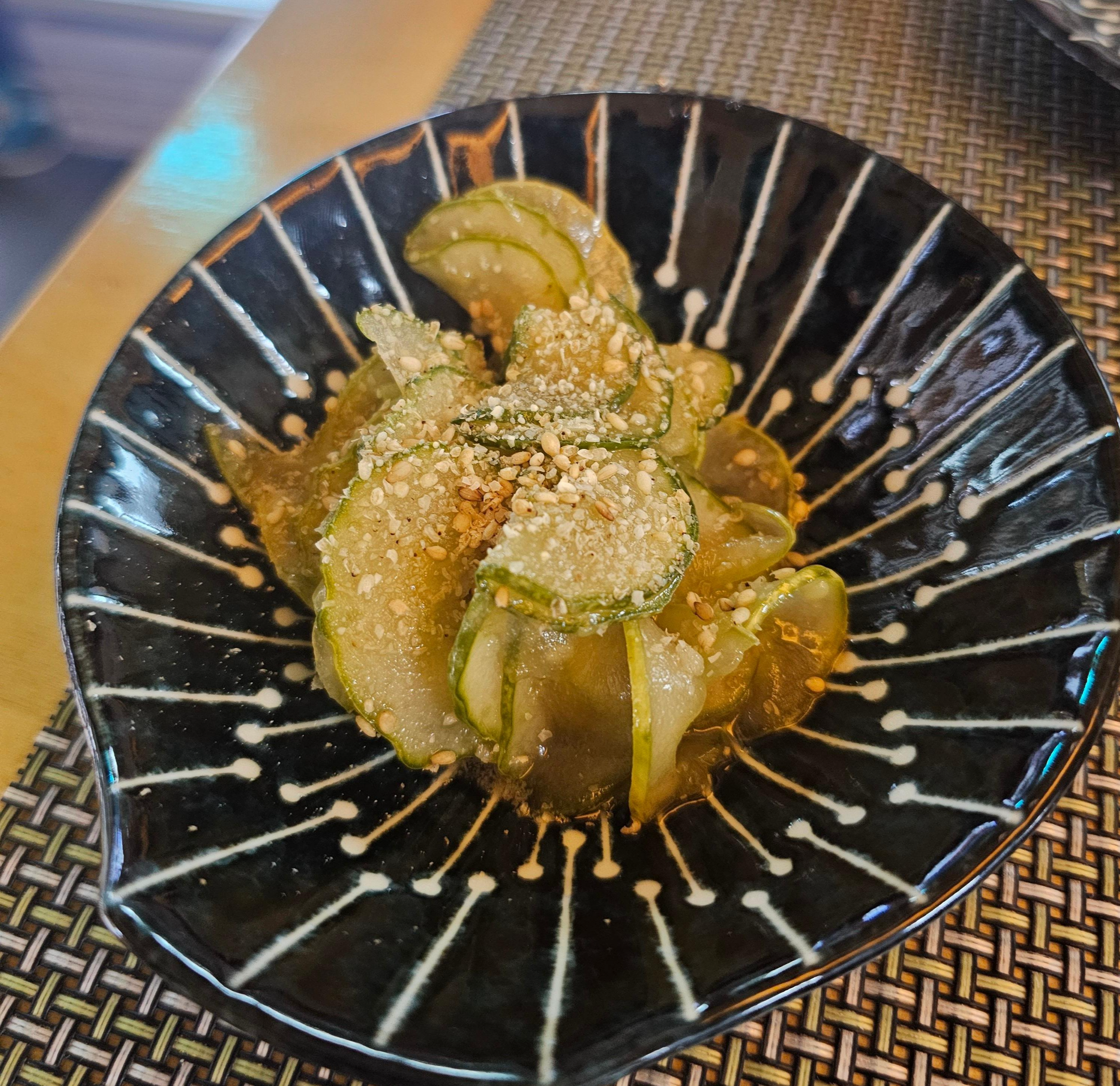 오이 절임 . 아게다시도후