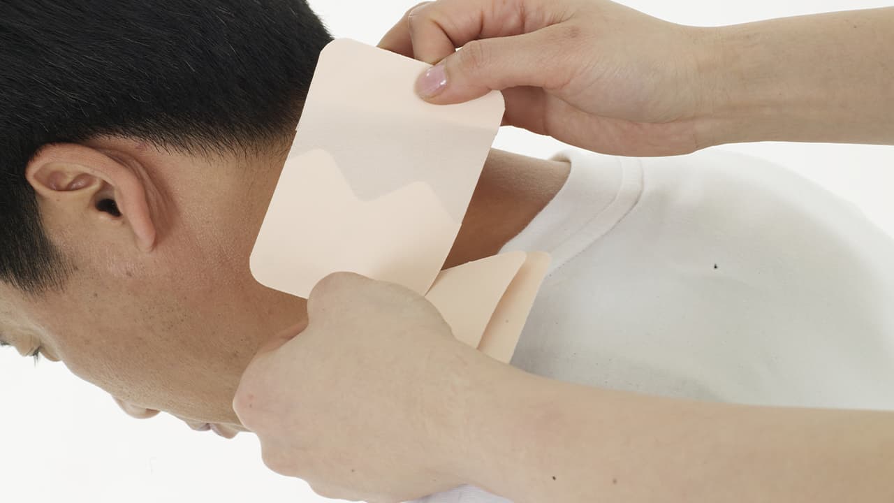 통증이 생겨 파스나 진통제가 더해지고