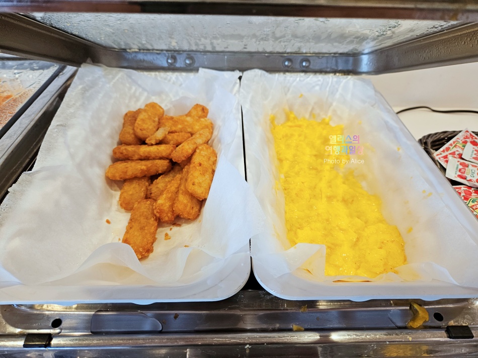 홀리데이 인&스위트 신오사카 조식 후기