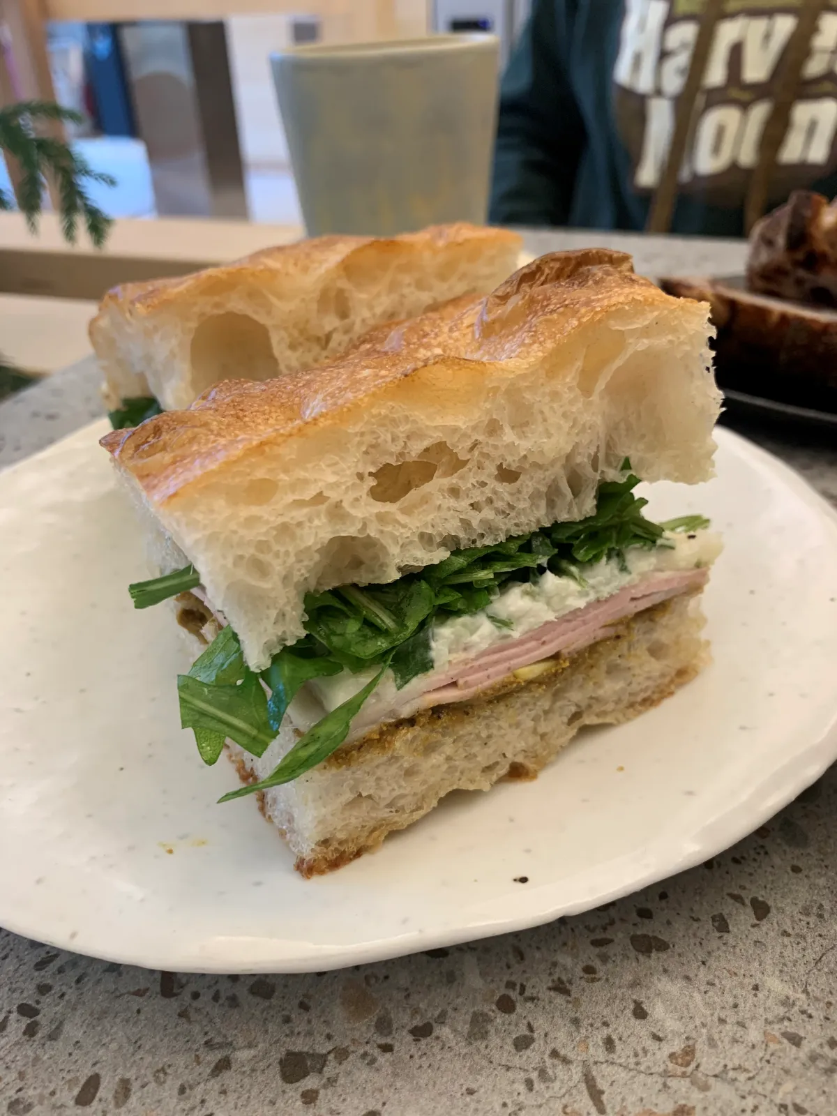 포카치아-빵-샌드위치