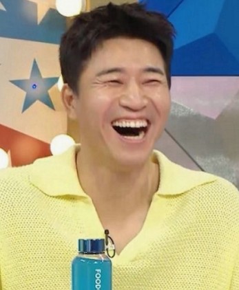 가수 김종민 11살연하 여자친구와 내년결혼 공개