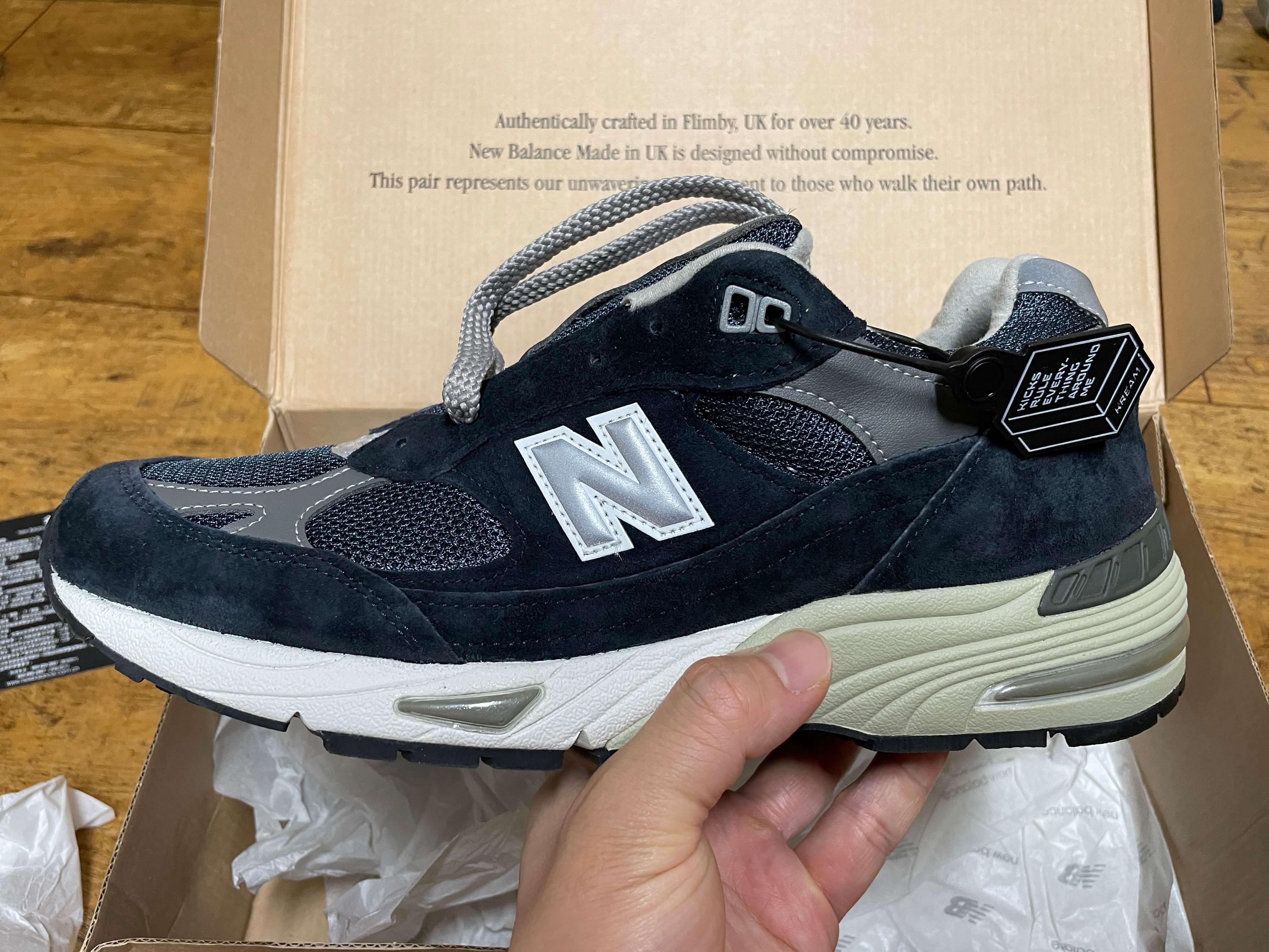 뉴발란스 991 네이비