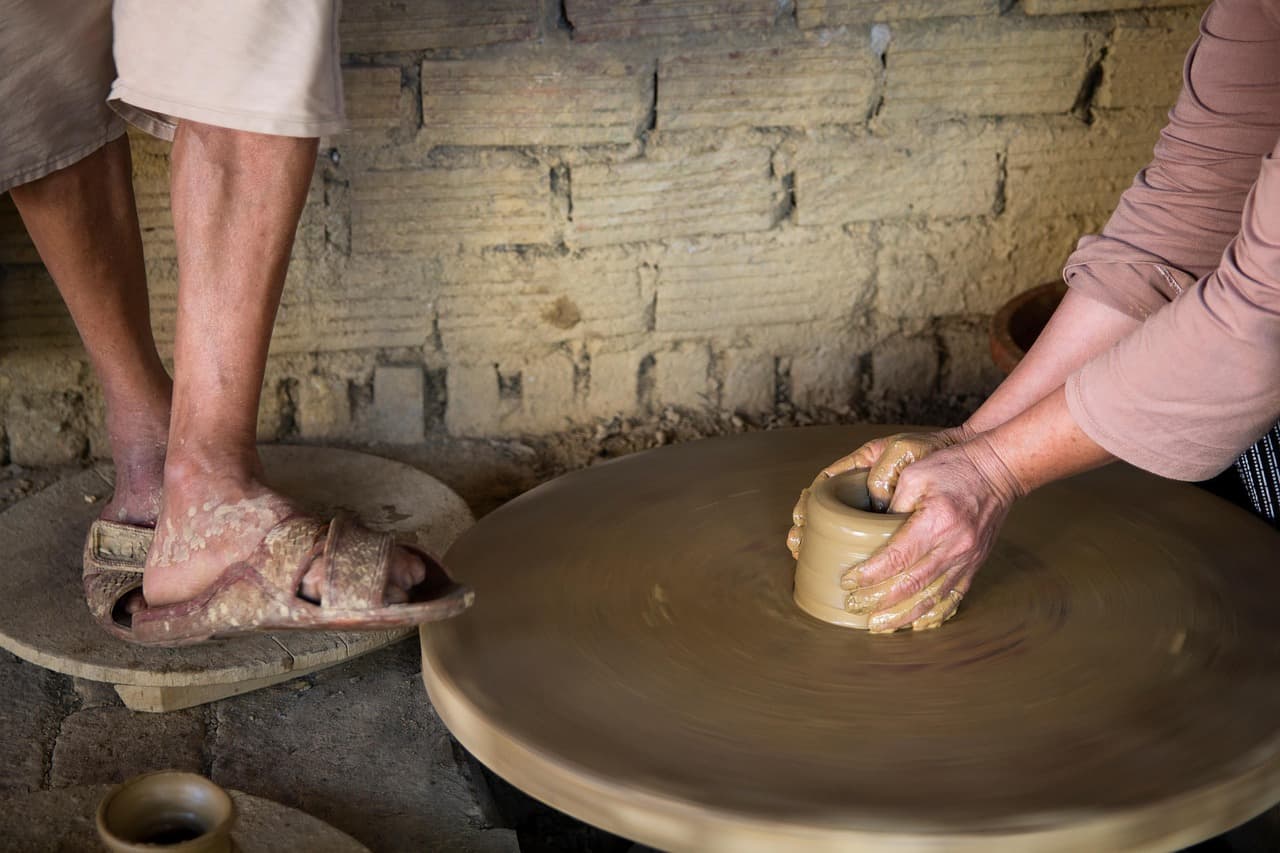 분원 관요의 구조와 운영 방식– 조선 도자기 예술을 떠받친 국가 시스템의 뿌리