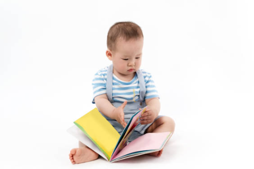 9개월 아기발달과 머리 좋아지는 방법