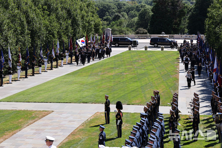 이재명 대통령 알링턴 국립묘지 참배