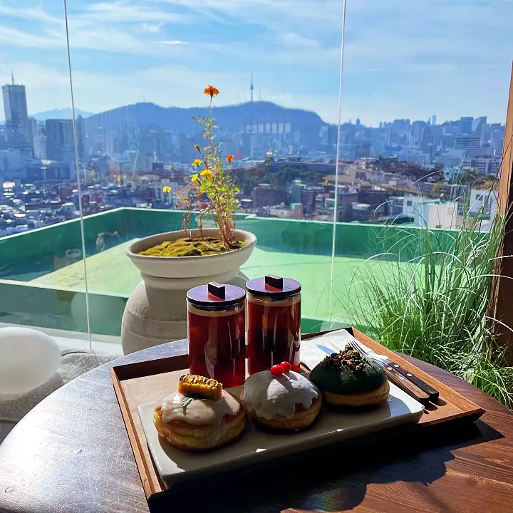 야경 뷰 멋진 전통 한과 주악 스타일 도너츠 카페 창신동 동묘 맛집 추천 생방송투데이 도넛 오늘방송 떴다 동네방네