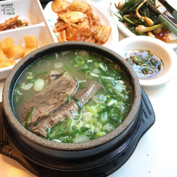 마포 대표 설렁탕 '마포옥 한우양지설렁탕'