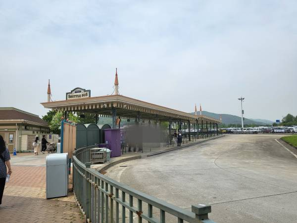 2번유료주차장-셔틀버스정류장