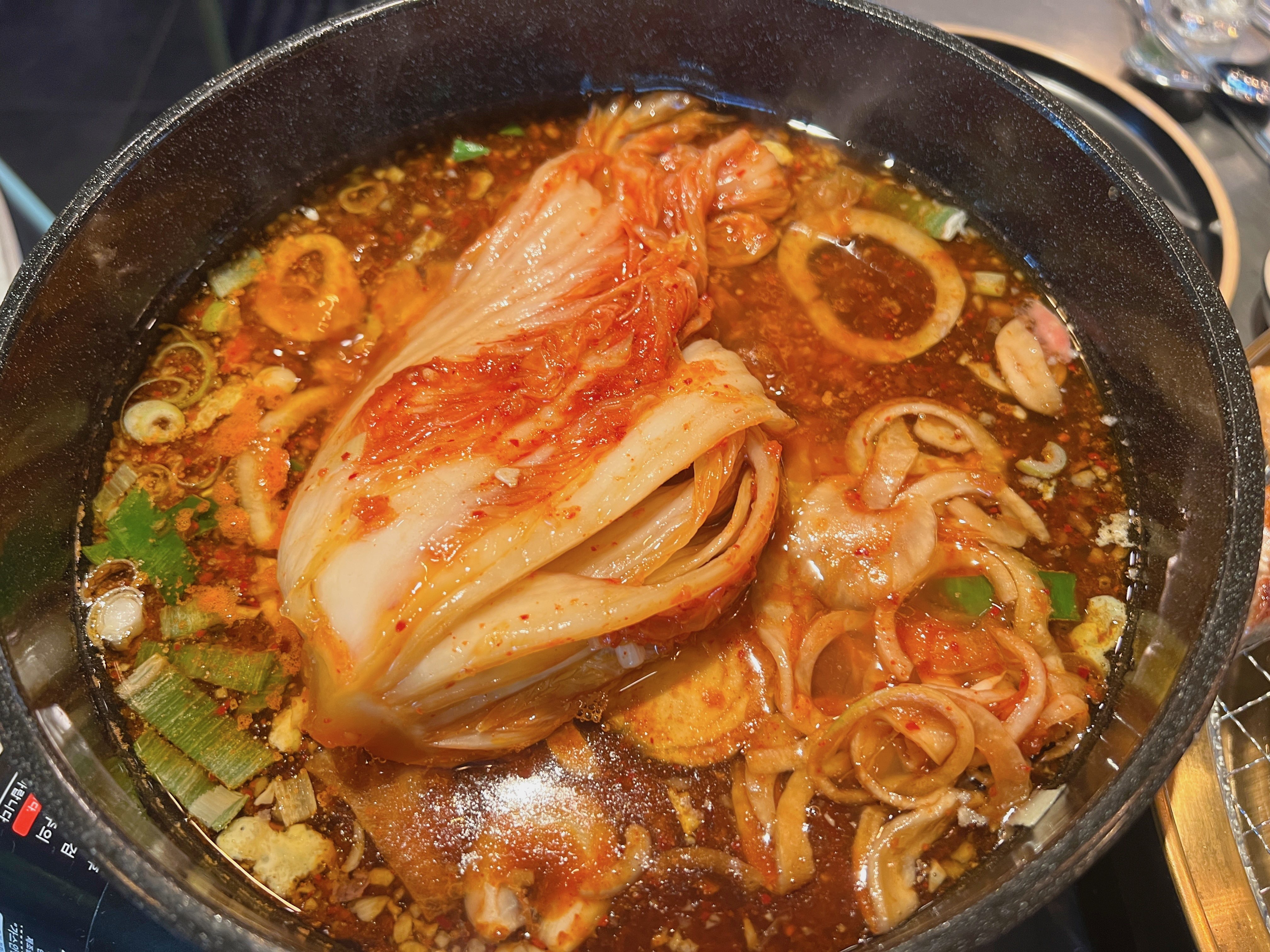 광주 금호먹자골목 맛집 냉갈집 묵은지구이