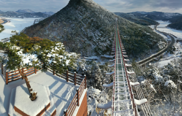 채계산 출렁다리