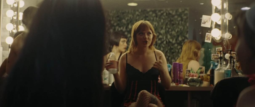 영화 &amp;#39;아노라&amp;#39; (Anora) 리뷰 - 강렬한 스토리와 현실적인 로맨스!