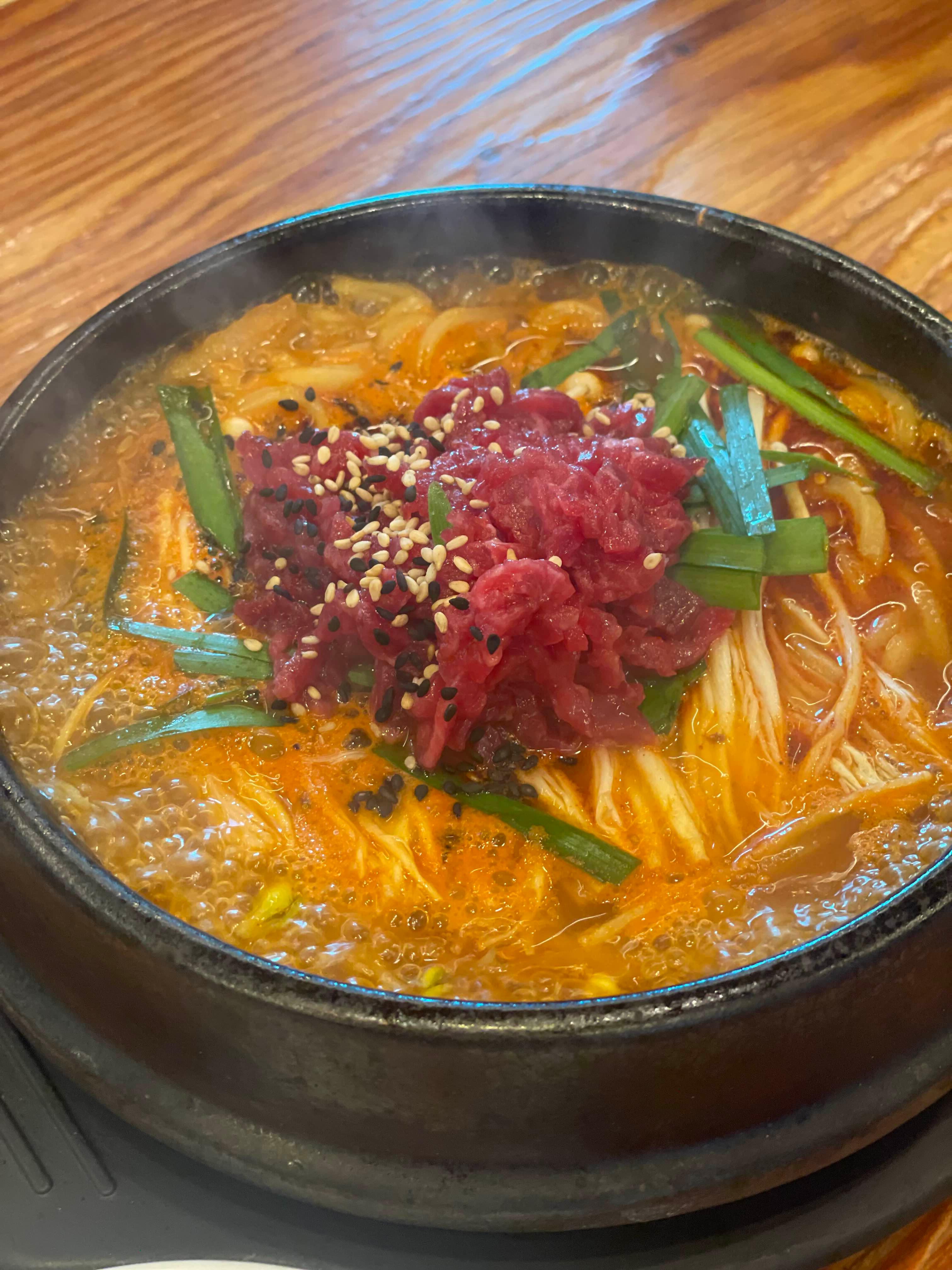 동해 묵호 맛집 비비소 한우육회짬뽕국밥