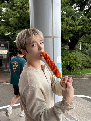 김재중 재산 1000억설