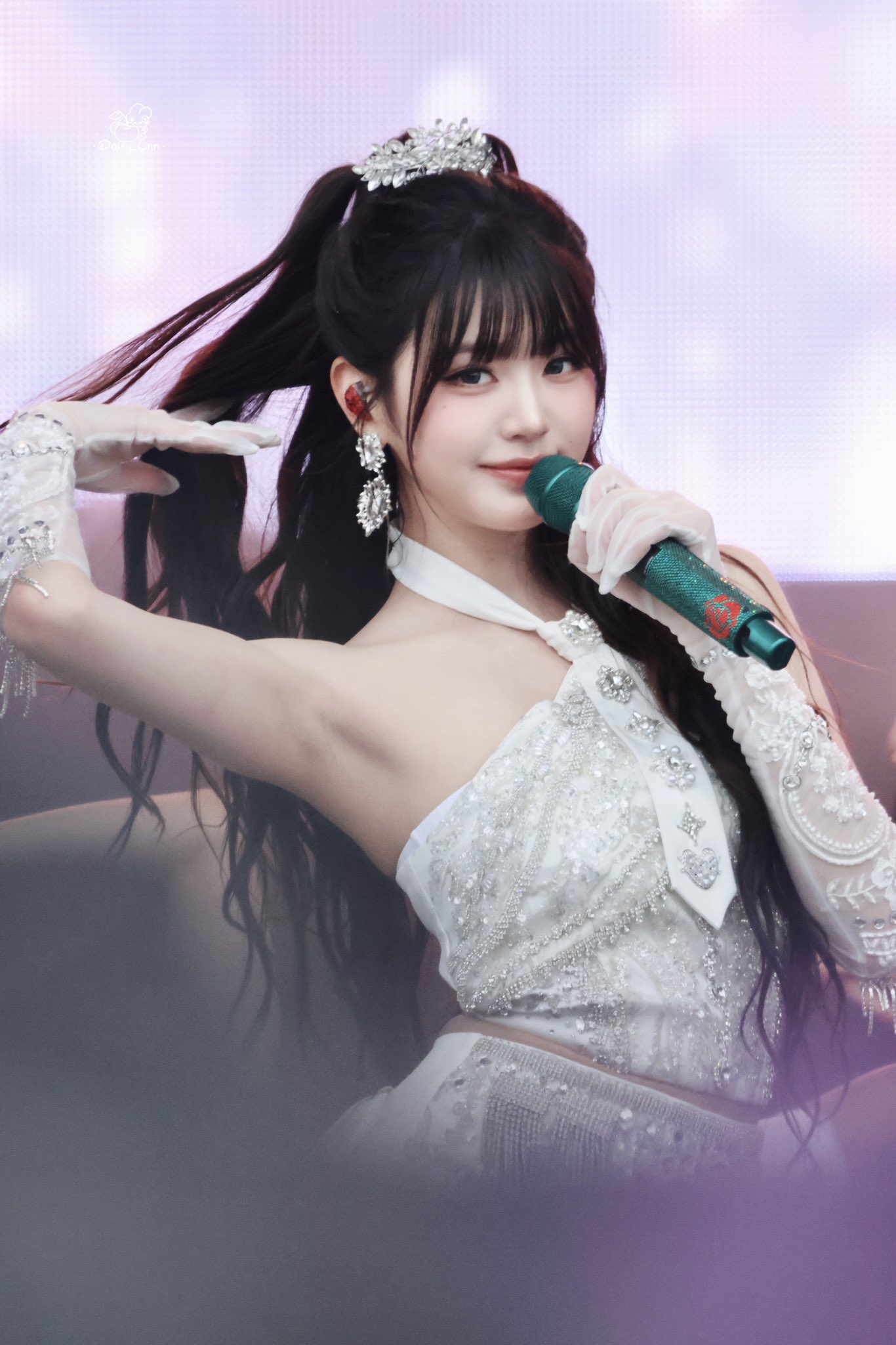 장원영 롤라팔루자 베를린 2025 (10)