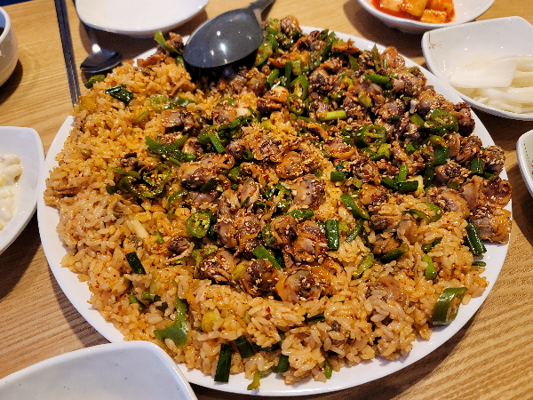 강릉엄지네꼬막집 구로디지털점 꼬막비빔밥