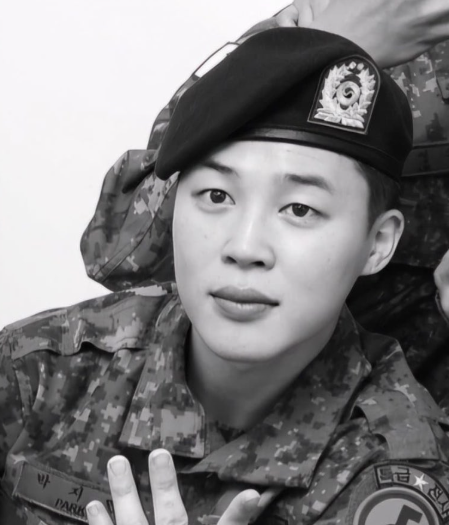 지민-박지민-군복