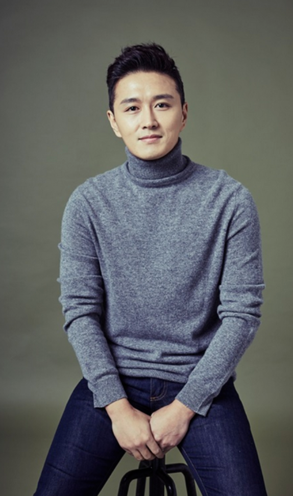 진태현 화보