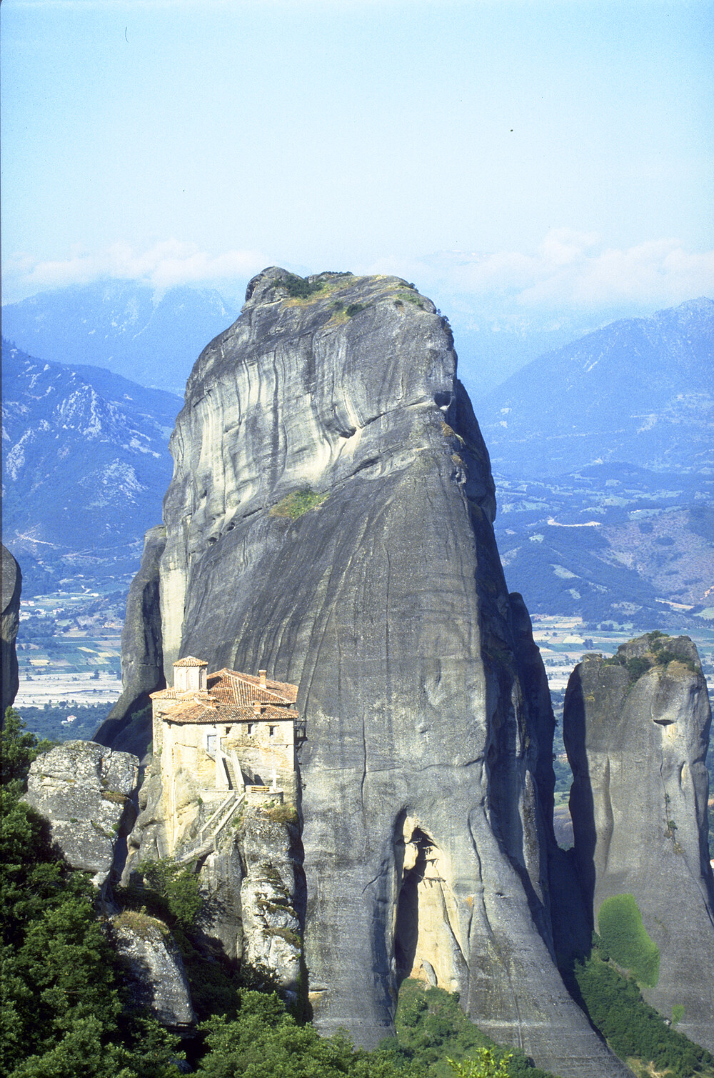 그리스 메테오라 Meteora 유네스코 세계문화유산 아테네 수도원 아타나시오스 바르람 루사누