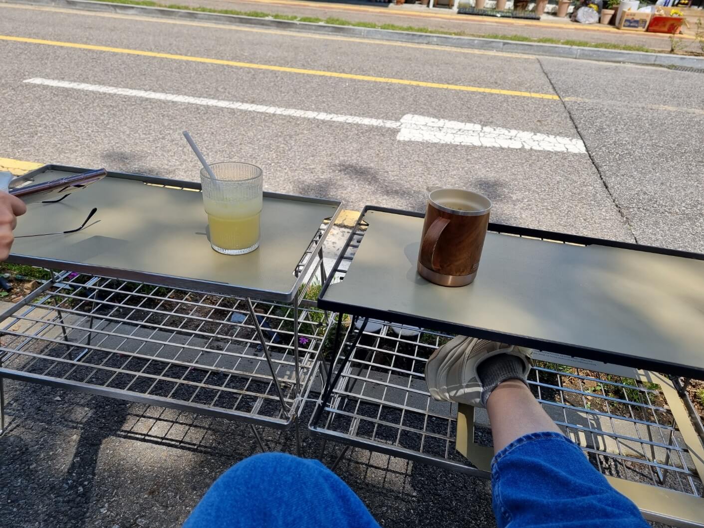 영종도 카페거리 맛집 '속초그바람에' 혼자오기 좋은 북카페 '카페운서동'