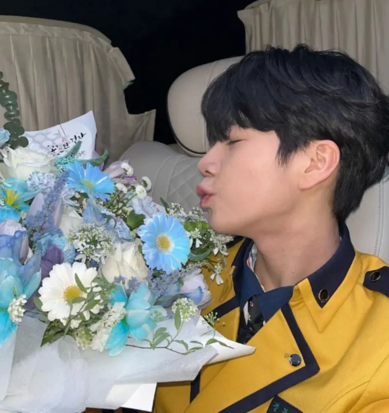 정동원 시계 나이 팬카페 프로필