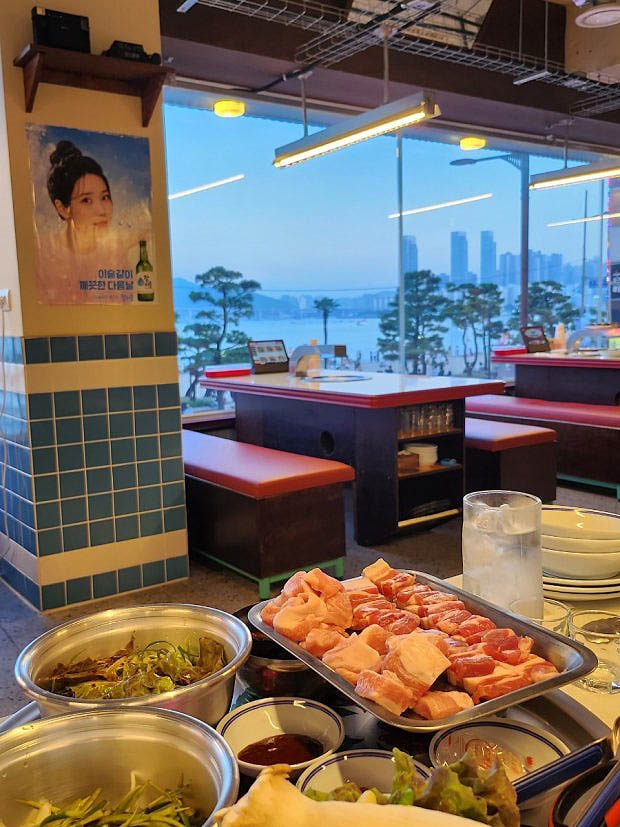 광안리 앞바다 루프탑 고기집 '태닝돈'