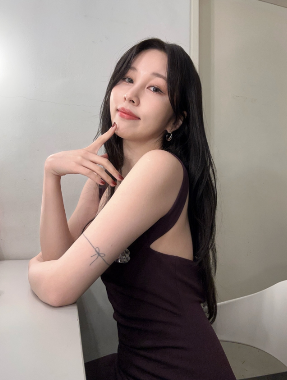 가수권진아