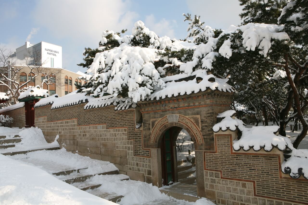 겨울 여행지 추천 덕수궁