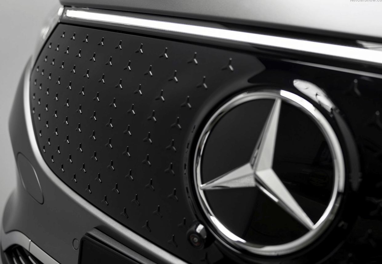 메르세데스 벤츠 EQA 250 전기차