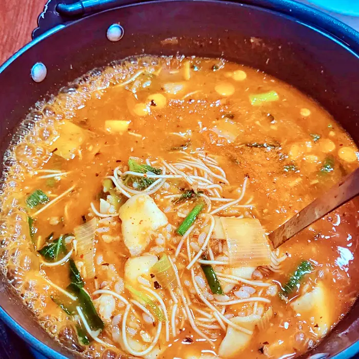 생생정보 충남 금산 인삼 어죽&#44; 도리뱅뱅 맛집