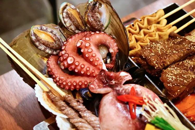 투데이 맛있는 메뉴 여름 보양식 시원한 조개찜과 달콤한 갈비찜의 환상적인 궁합 조갈찜 맛있는 식당 추천 부산 해운대 맛집
