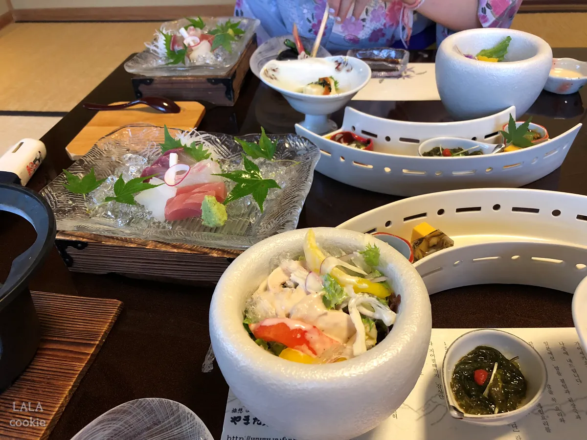 후쿠오카-유후인-료칸-추천-야마다야-가이세키-회와-전채요리