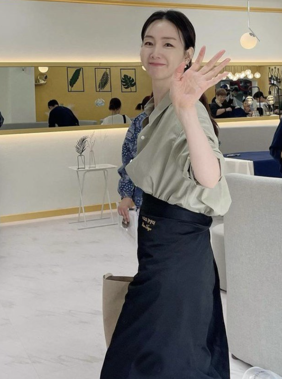 최지우 동안