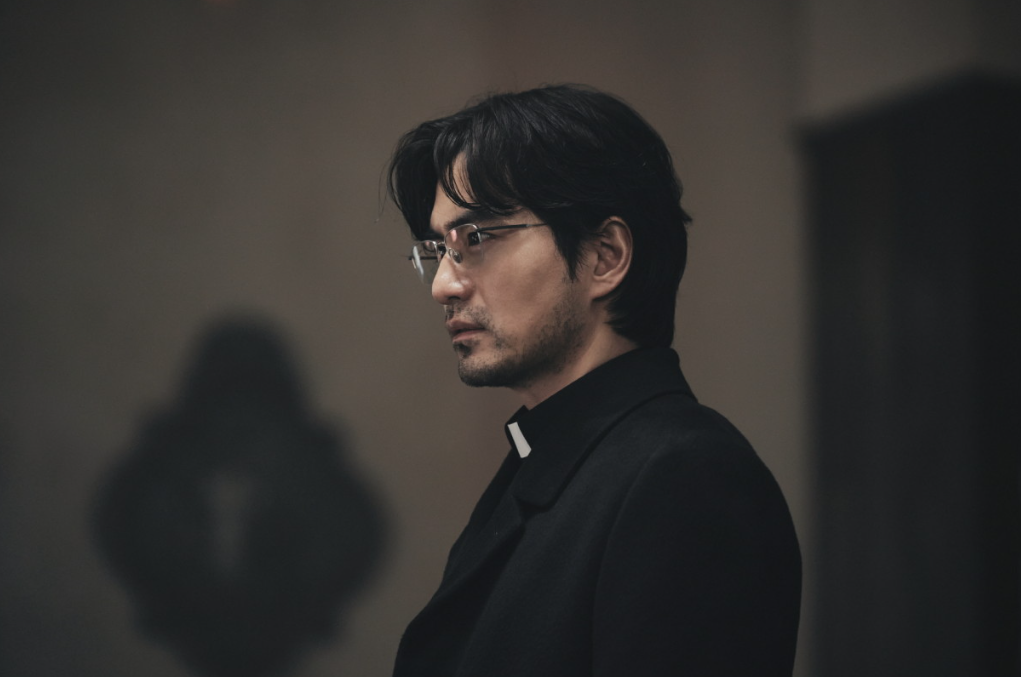 희준의 부마현상을 마주한 박형곤 신부