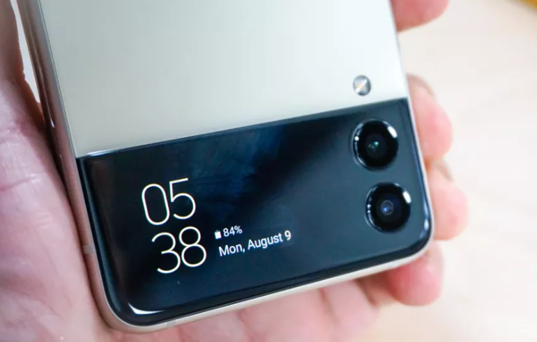 커버 디스플레이 : 크림 색상 갤럭시 Z 플립3 - 커버 디스플레이 : 크림 색상