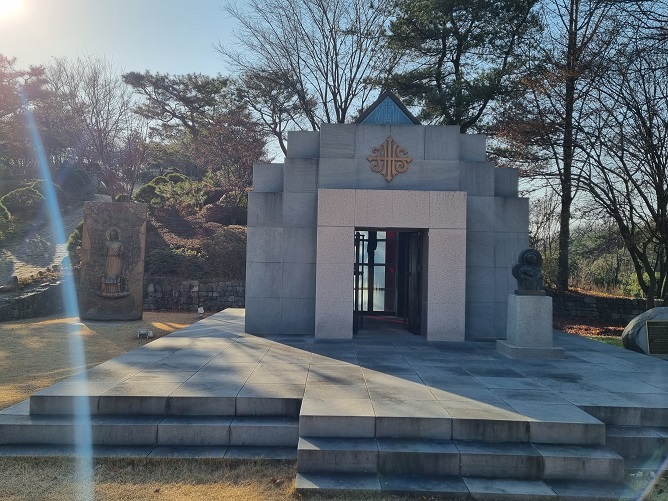 대전교구 충청남도 공주시 황새바위 순교성지
공주 황새바위 순교성지