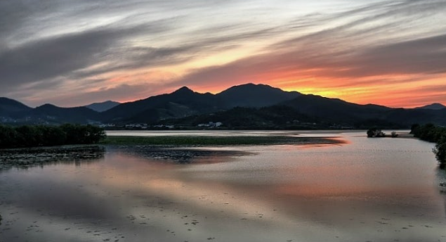 주남저수지의 일몰