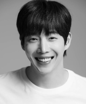 김동호