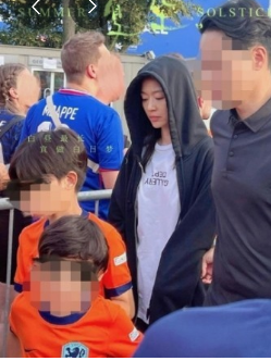 배우 전지현 두아들 최근사진유출