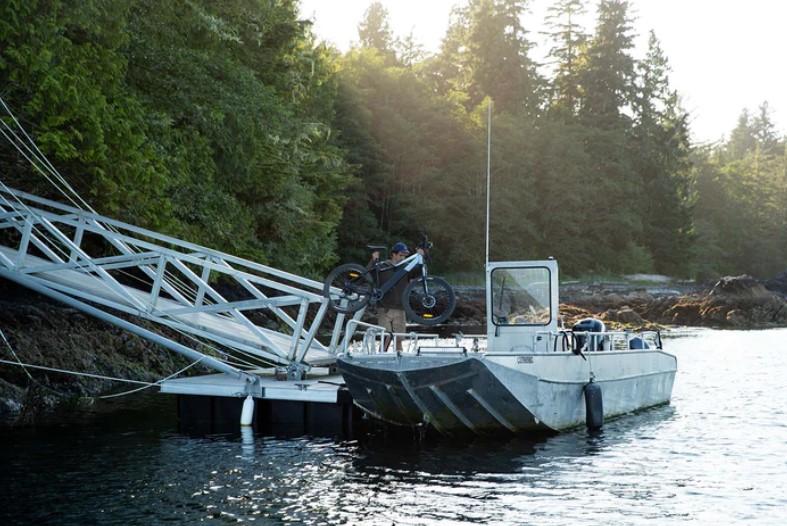 03. 사이먼 네스만(Simon Nessman)02