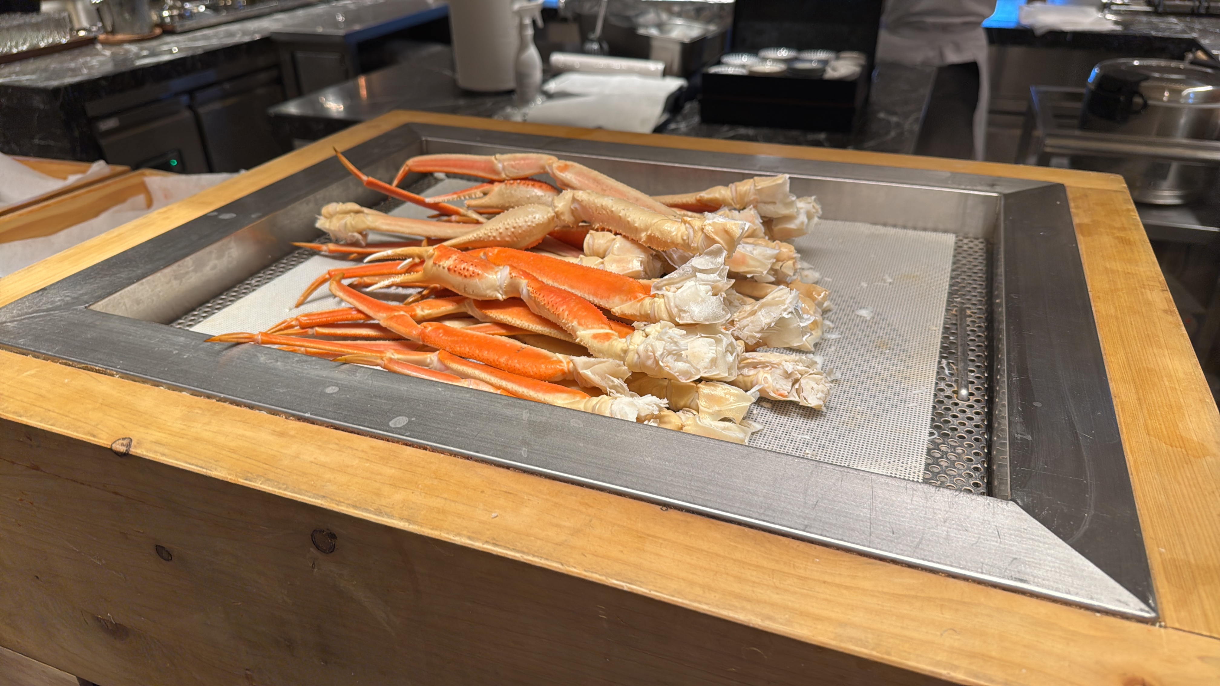 잠실롯데호텔 월드 라세느 뷔페-대게